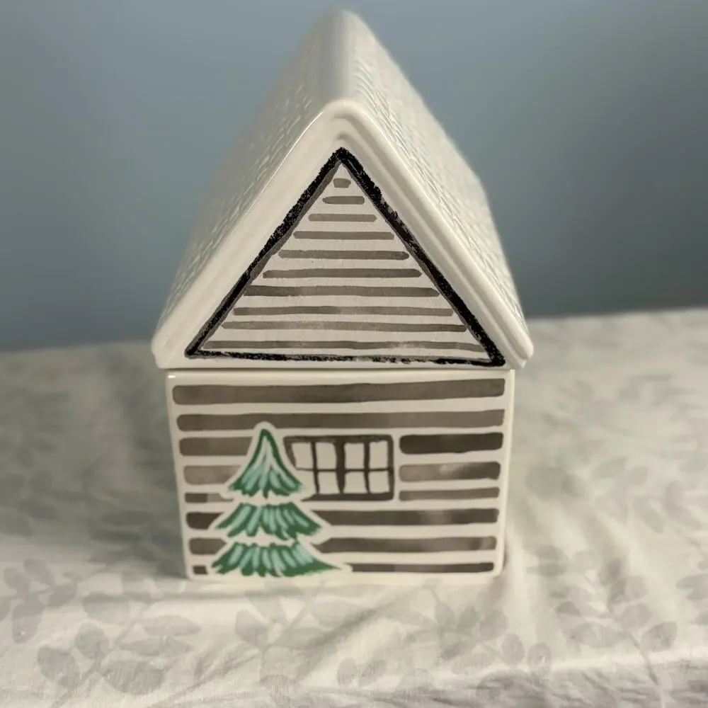 Lenox Balsam Lane Cabin Cookie Jar SKU 890755 Christmas Holiday Collectible